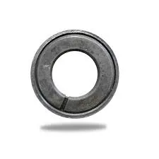 T616609 JOHN DEERE J600 DANTŲ LAIKUMO MONTAVIMAS